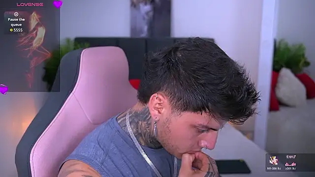 Snapshot of goldenatlasX chatting on 03/03/26, 09:53 goldenatlasX online show from 03/03/26, 09:53