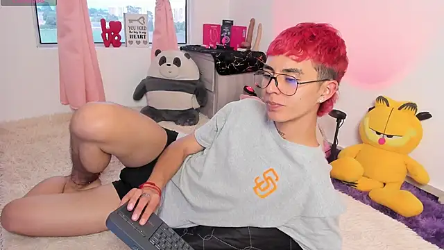 Snapshot of Maiky_Cooper01 chatting on 02/22/26, 08:51 Maiky Cooper01 online show from 02/22/26, 08:51