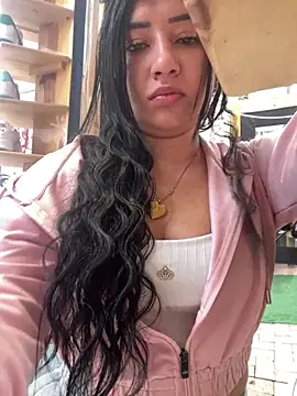 Snapshot of cristal-123 chatting on 03/08/26, 06:01 cristal-123 online show from 03/08/26, 06:01