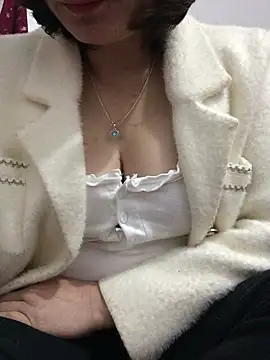 Snapshot of ManaMi-Ami chatting on 02/09/26, 04:16 ManaMi-Ami online show from 02/09/26, 04:16