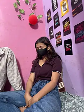 Snapshot of MissHermione2 chatting on 02/25/26, 01:21 MissHermione2 online show from 02/25/26, 01:21