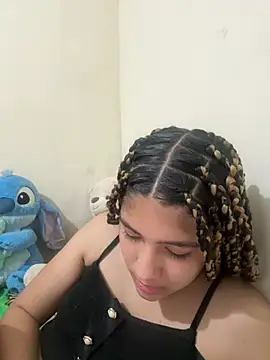 Snapshot of diosa_sofia19 chatting on 03/28/26, 02:22 diosa sofia19 online show from 03/28/26, 02:22