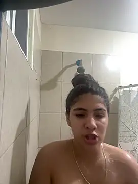 Snapshot of diosa_sofia19 chatting on 05/23/26, 03:34 diosa sofia19 online show from 05/23/26, 03:34