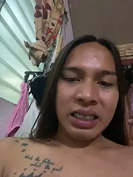 Snapshot of LOVELYMAYUMIE chatting on 12/19/25, 09:16 LOVELYMAYUMIE online show from 12/19/25, 09:16