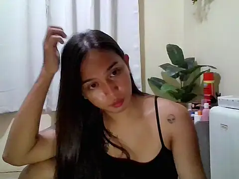 Snapshot of LOVELYMAYUMIE chatting on 05/12/26, 05:21 LOVELYMAYUMIE online show from 05/12/26, 05:21