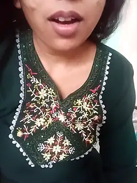 sexyqueen558 online show from 03/15/26, 04:29