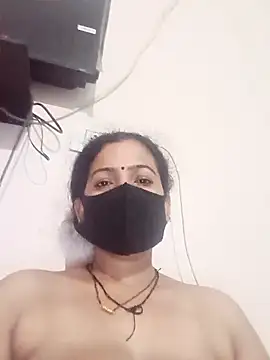 sexyqueen558 online show from 06/15/26, 05:15