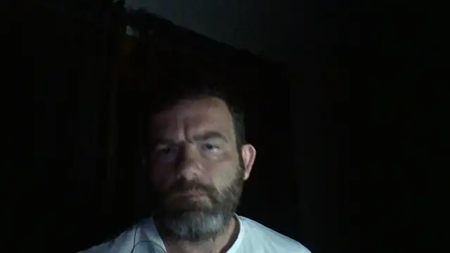 Snapshot of _grj1 chatting on 05/31/26, 04:42 grj1 online show from 05/31/26, 04:42