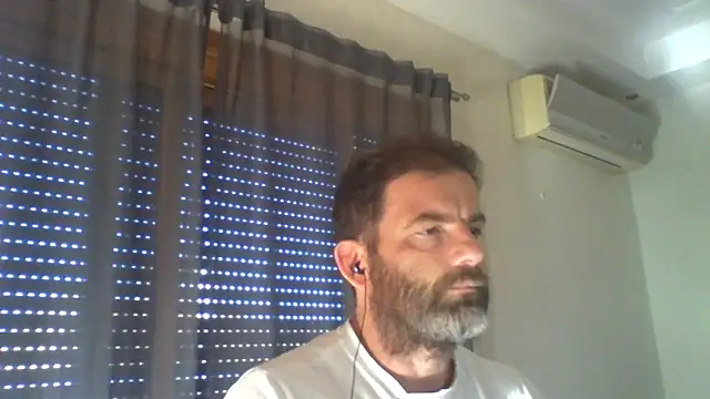 Snapshot of _grj1 chatting on 06/03/26, 07:55 grj1 online show from 06/03/26, 07:55