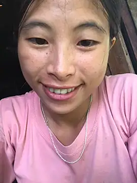 Snapshot of sun-shii chatting on 07/11/26, 08:06 sun-shii online show from 07/11/26, 08:06