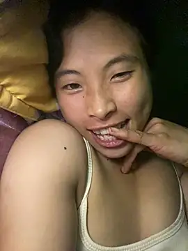 Snapshot of sun-shii chatting on 07/29/26, 05:16 sun-shii online show from 07/29/26, 05:16
