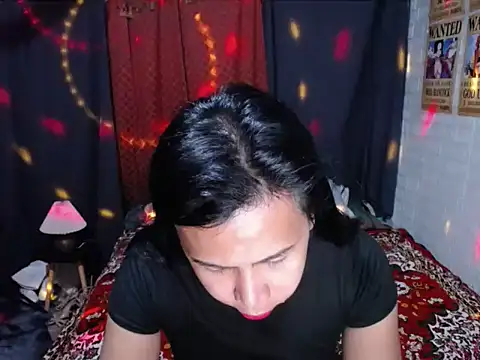 BriannaCruz24 online show from 05/11/26, 12:00