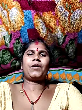 Hot di97 online show from 05/11/26, 03:51
