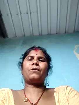 Hot di97 online show from 05/14/26, 02:02