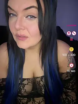 Miss CurvesXXX online show from 04/28/26, 09:31