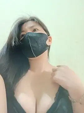 Snapshot of Lyly-68688 chatting on 07/02/26, 02:22 Lyly-68688 online show from 07/02/26, 02:22
