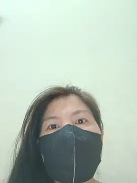 Snapshot of Lyly-68688 chatting on 07/05/26, 08:32 Lyly-68688 online show from 07/05/26, 08:32