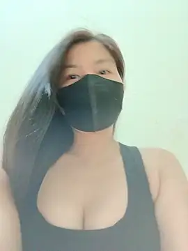 Snapshot of Lyly-68688 chatting on 07/15/26, 07:57 Lyly-68688 online show from 07/15/26, 07:57