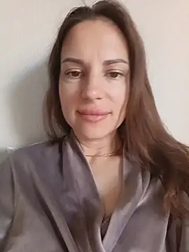 She-Moon online show from 06/11/26, 05:27