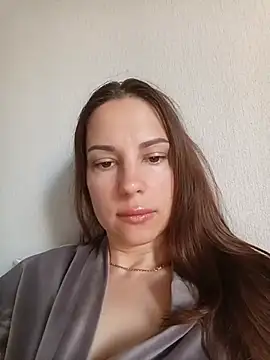She-Moon online show from 06/16/26, 05:54