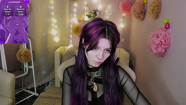Ashley Veil online show from 05/12/26, 08:50