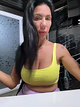 Missolevelvet online show from 06/17/26, 08:43