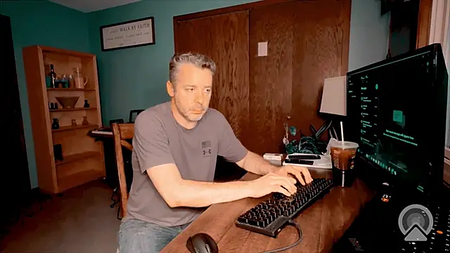 chrisw8140 online show from 06/29/26, 01:23