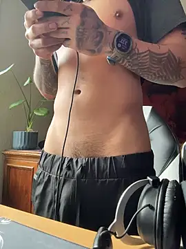 Snapshot of JoeyBlazy chatting on 03/07/26, 11:35 JoeyBlazy online show from 03/07/26, 11:35