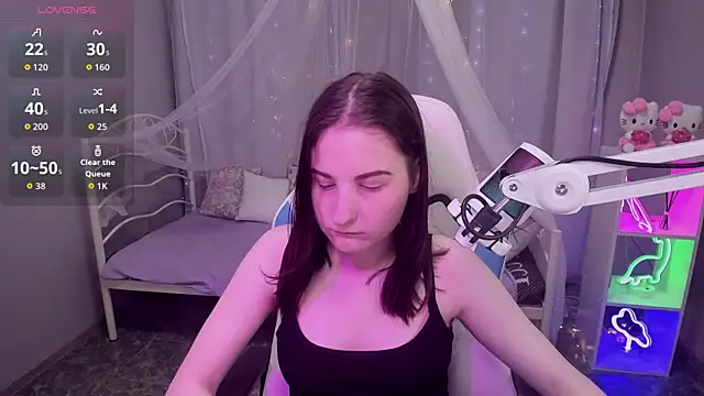 KiraDuvall online show from 04/27/26, 05:55