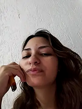 Snapshot of carazinho2128 chatting on 03/27/26, 04:07 carazinho2128 online show from 03/27/26, 04:07