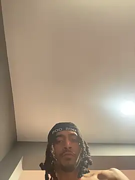 Snapshot of Mellyj053 chatting on 03/11/26, 12:44 Mellyj053 online show from 03/11/26, 12:44