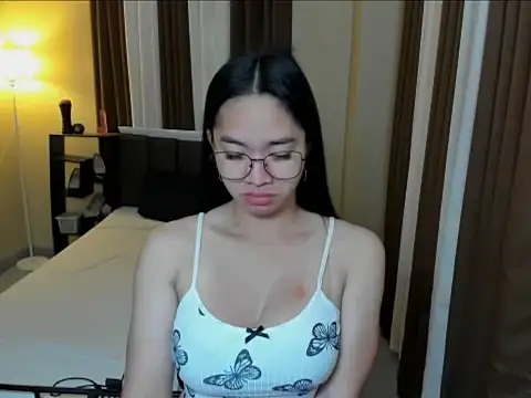 Snapshot of Asian_Bigcock_Marian chatting on 04/08/26, 09:26 Asian Bigcock Marian online show from 04/08/26, 09:26