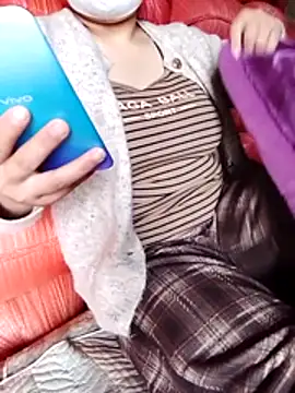 Snapshot of Zoe-666 chatting on 01/15/26, 05:23 Zoe-666 online show from 01/15/26, 05:23