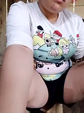 Snapshot of Zoe-666 chatting on 02/17/26, 01:02 Zoe-666 online show from 02/17/26, 01:02