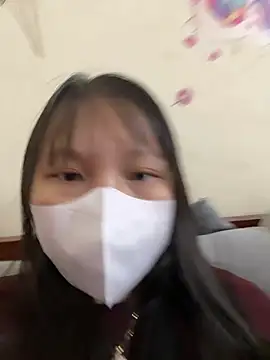 Snapshot of Charlotte-ee chatting on 01/15/26, 05:01 Charlotte-ee online show from 01/15/26, 05:01