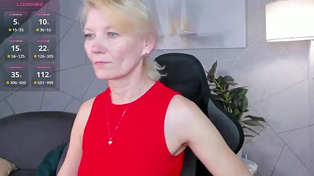 Julie Lucas online show from 06/22/26, 11:57