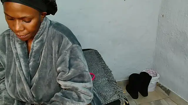 Snapshot of MelowD_2 chatting on 06/04/26, 01:06 MelowD 2 online show from 06/04/26, 01:06