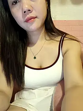 Ngocmai lazdy online show from 03/17/26, 03:04