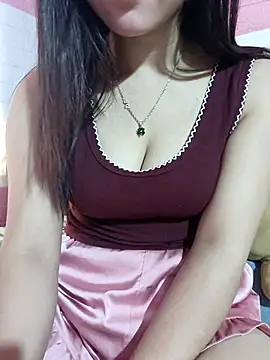Snapshot of Ngocmai_lazdy chatting on 05/04/26, 02:40 Ngocmai lazdy online show from 05/04/26, 02:40