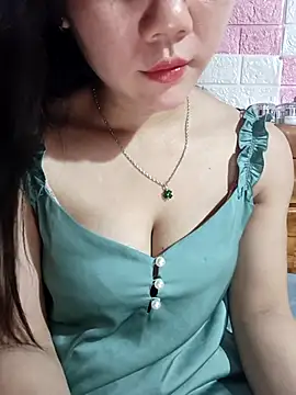 Snapshot of Ngocmai_lazdy chatting on 05/13/26, 12:02 Ngocmai lazdy online show from 05/13/26, 12:02