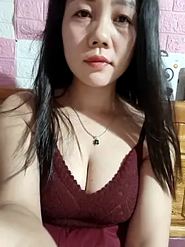 Snapshot of Ngocmai_lazdy chatting on 06/13/26, 12:58 Ngocmai lazdy online show from 06/13/26, 12:58