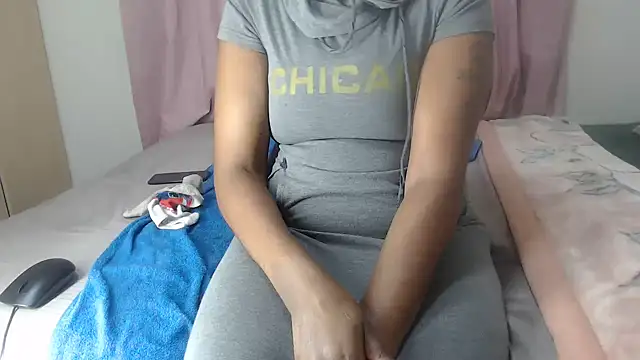 Snapshot of Nellybba chatting on 05/29/26, 12:08 Nellybba online show from 05/29/26, 12:08