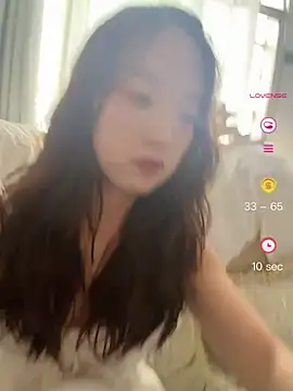 Snapshot of wenwenyaa chatting on 06/18/26, 06:35 wenwenyaa online show from 06/18/26, 06:35