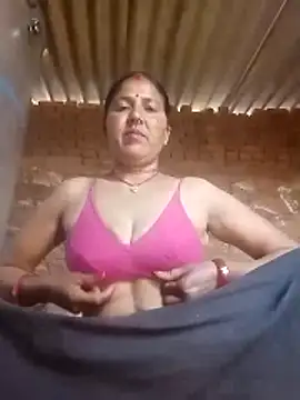 Snapshot of Madhubala_Love chatting on 02/24/26, 03:26 Madhubala Love online show from 02/24/26, 03:26