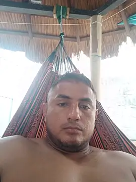 Snapshot of knox_zeque chatting on 07/06/26, 12:46 knox zeque online show from 07/06/26, 12:46