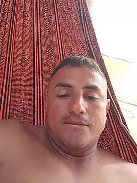 Snapshot of knox_zeque chatting on 07/12/26, 01:35 knox zeque online show from 07/12/26, 01:35