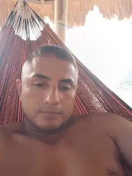 Snapshot of knox_zeque chatting on 07/14/26, 02:23 knox zeque online show from 07/14/26, 02:23