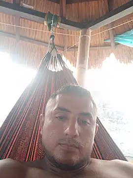 Snapshot of knox_zeque chatting on 07/17/26, 12:56 knox zeque online show from 07/17/26, 12:56