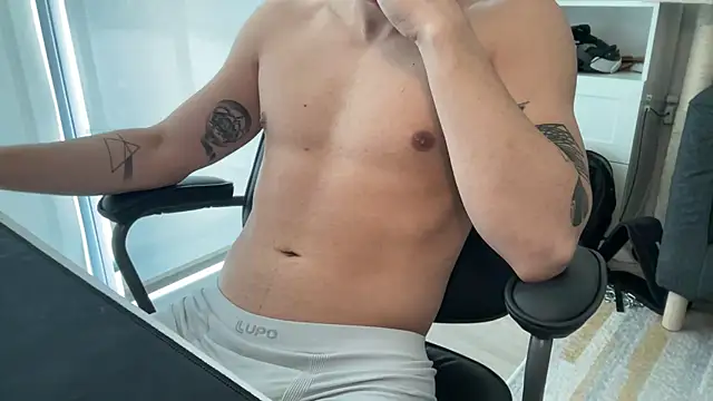 lukshof online show from 02/06/26, 04:54