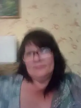 NysiOlsen online show from 06/14/26, 06:37